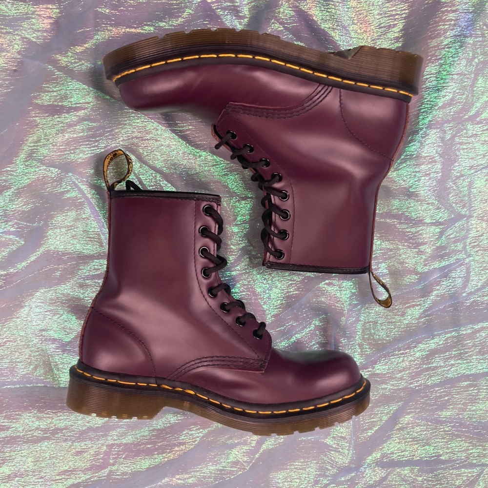 ✨Purple  1460 8 Eye Dr. Martens✨size 7✨